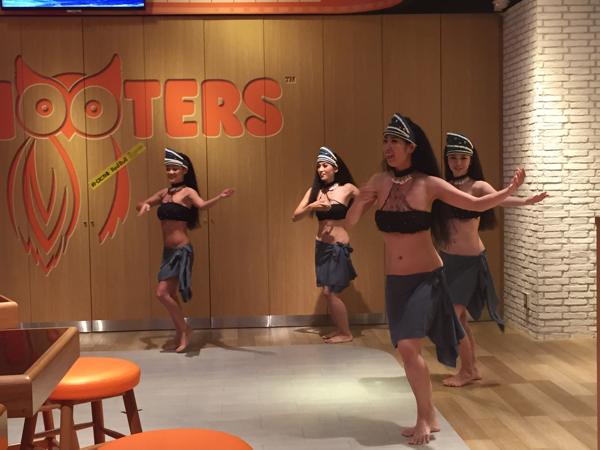 新宿hooters フラ タヒチアンショー Vaea Blog フラ タヒチアンダンス教室 ケアラオカピカケ ヴァエア タヒチ 東京 千葉のフラダンス タヒチアンダンス教室